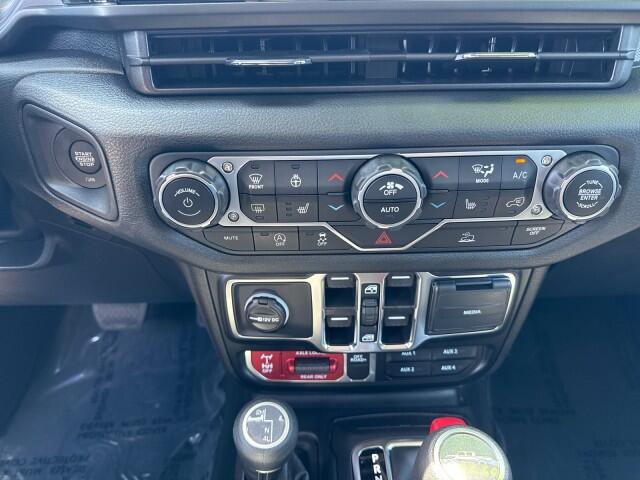 2025 Jeep Gladiator Willys - Photo 17