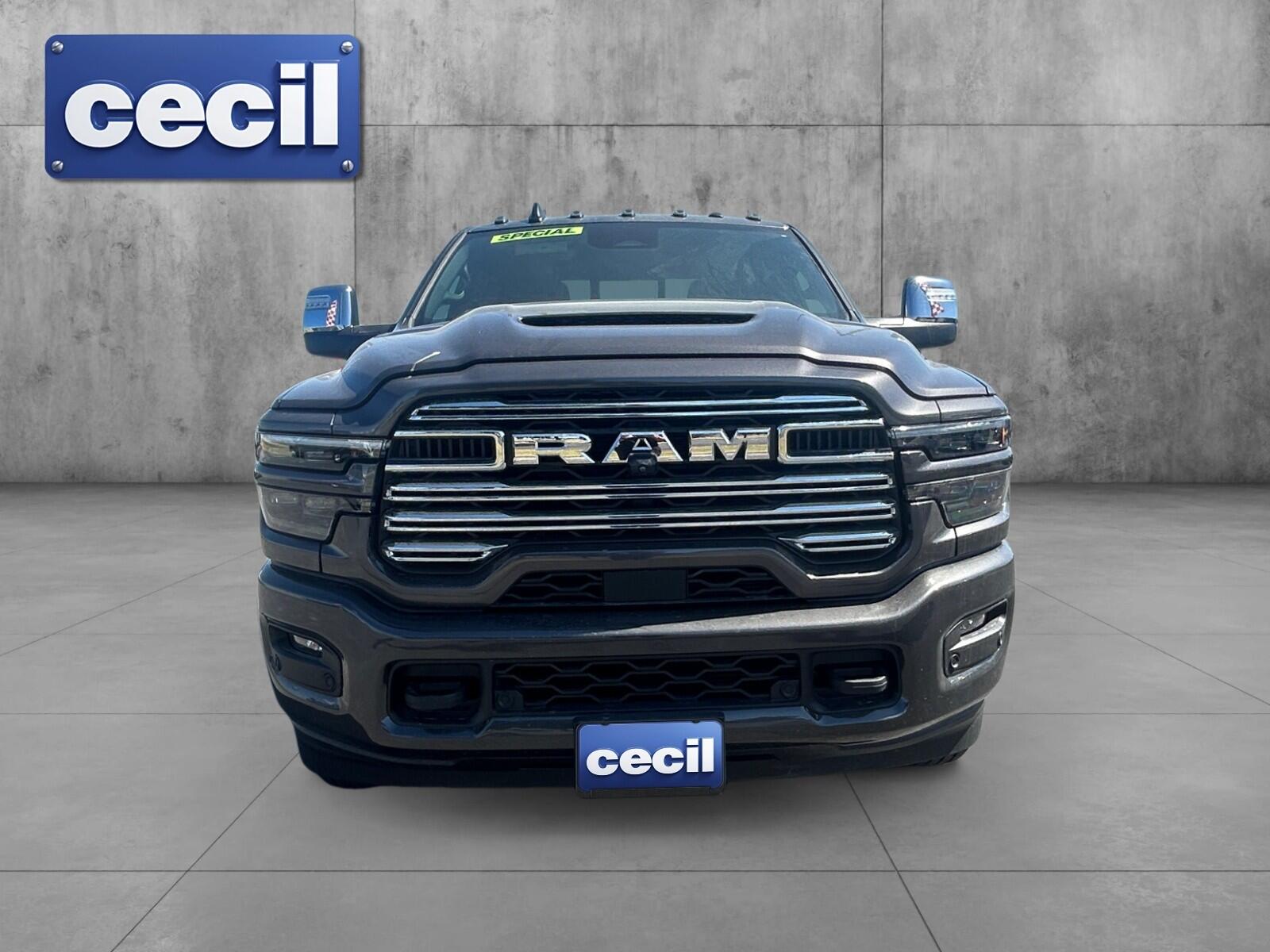 2026 RAM 3500 Laramie - Photo 8