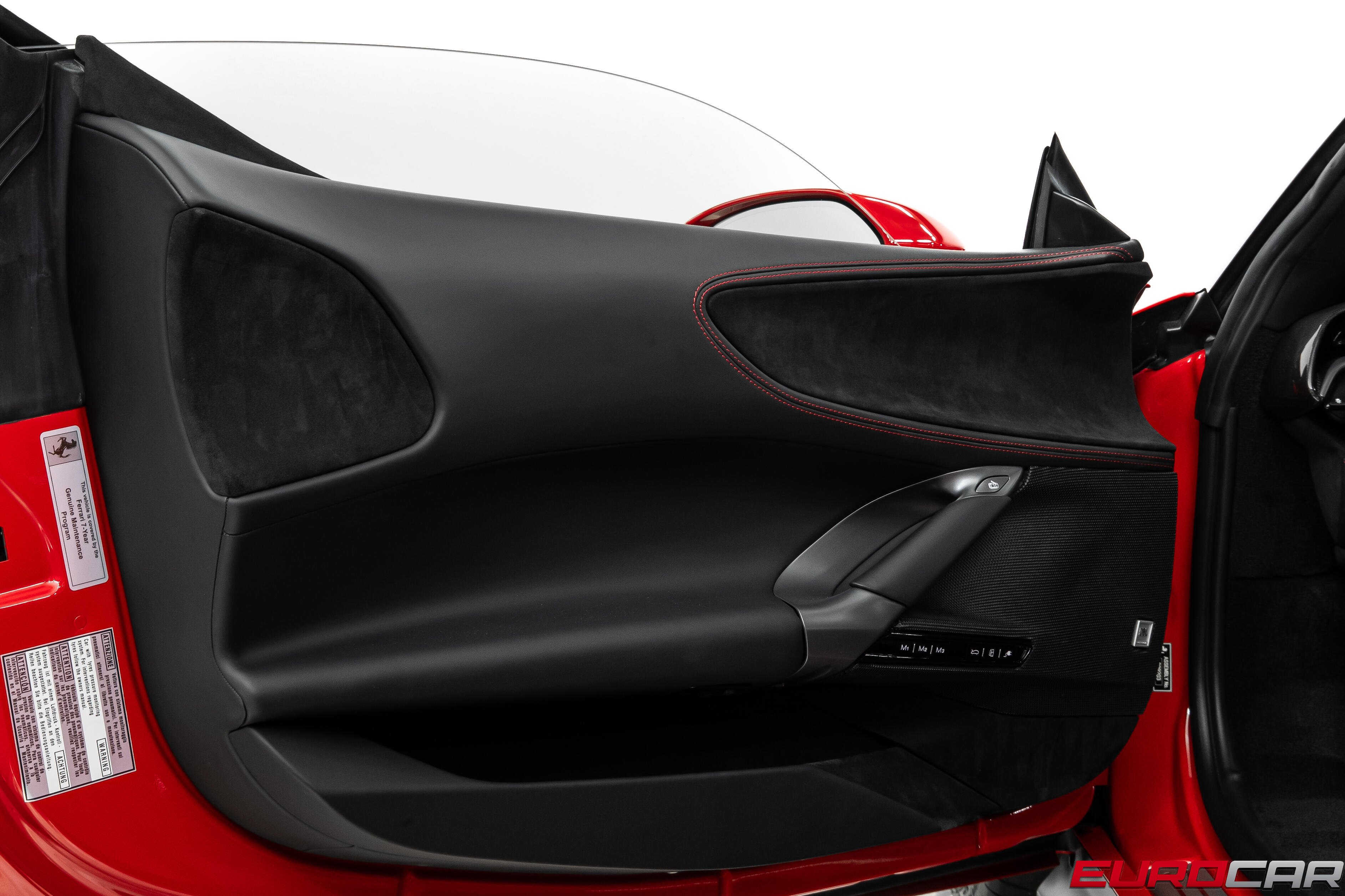 2023 Ferrari SF90 Stradale *CARBON STEERING WHEEL * FULL ELECTRIC SEATS*Image 30