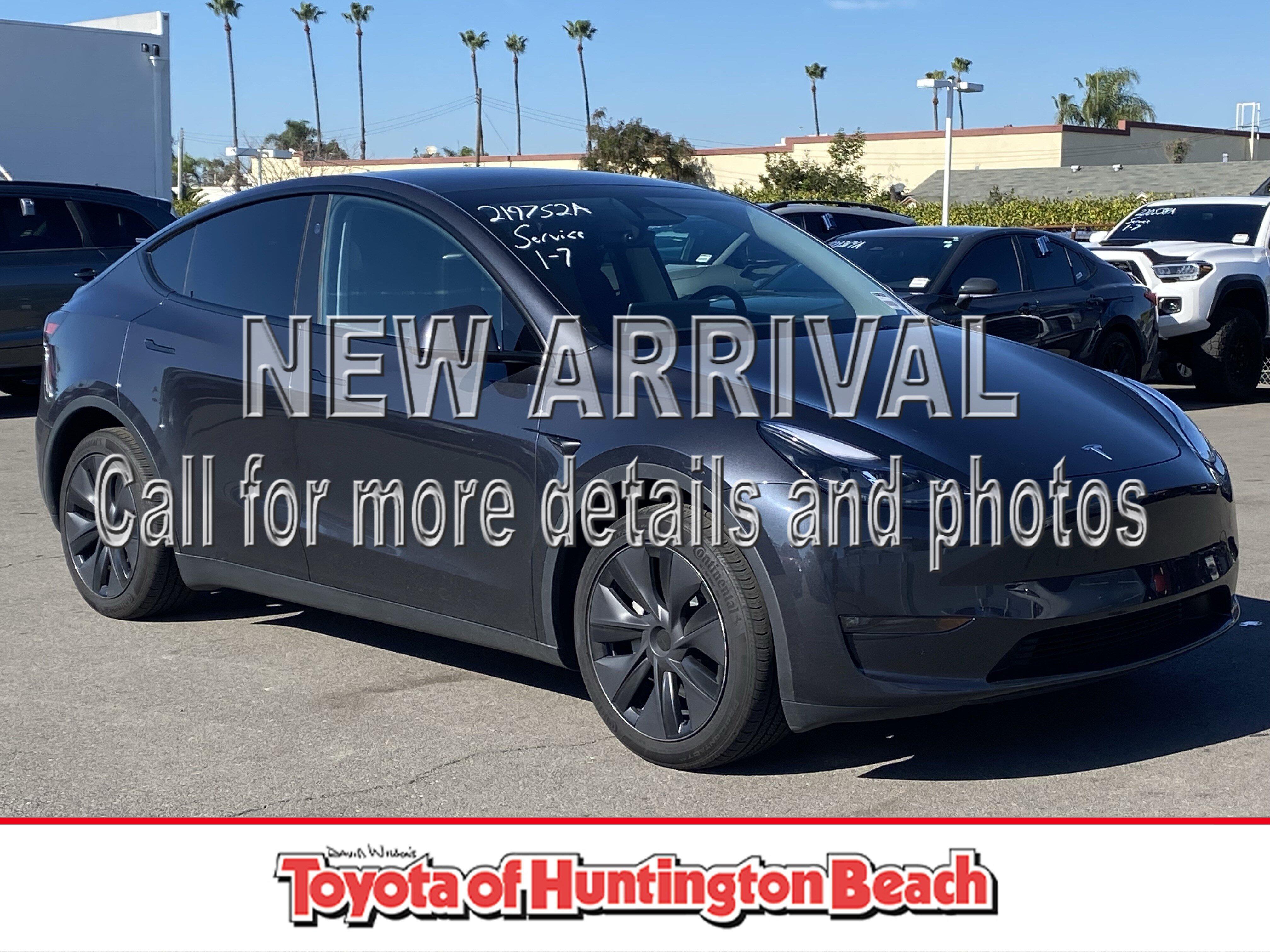 2025 Tesla Model Y Long Range's photo