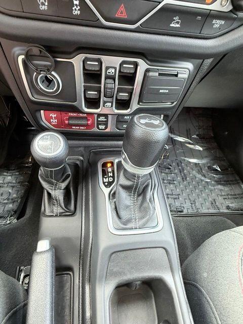 Photo 32