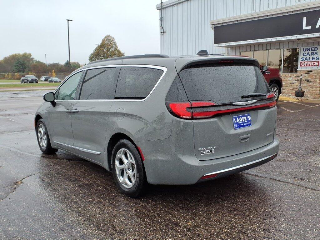 Used 2023 Chrysler Pacifica Limited with VIN 2C4RC1GG6PR532523 for sale in Mankato, Minnesota