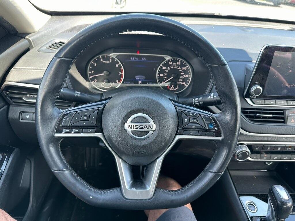 Certified 2021 Nissan Altima SV with VIN 1N4BL4DW0MN347946 for sale in Webster, NY