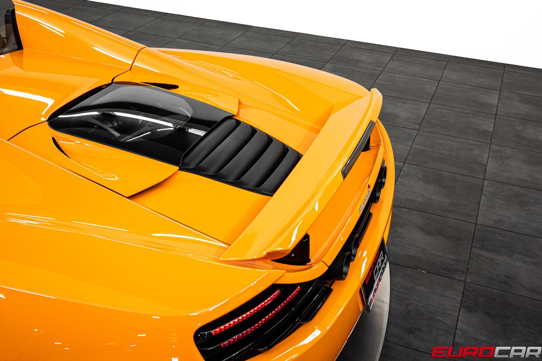 2013 McLaren MP4-12C Spider *ONLY 901 MILES * CARBON STEERING WHEEL*Image 24