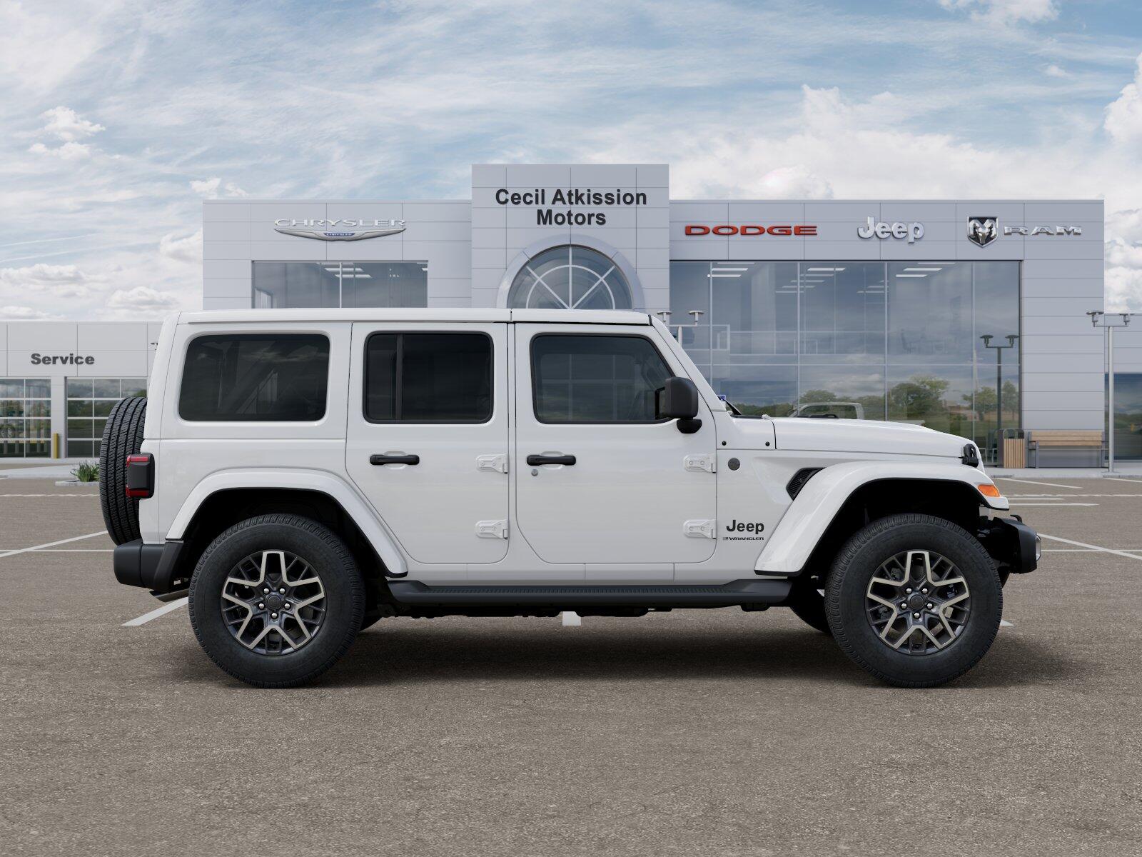 2026 Jeep Wrangler 4-Door Sahara - Photo 36