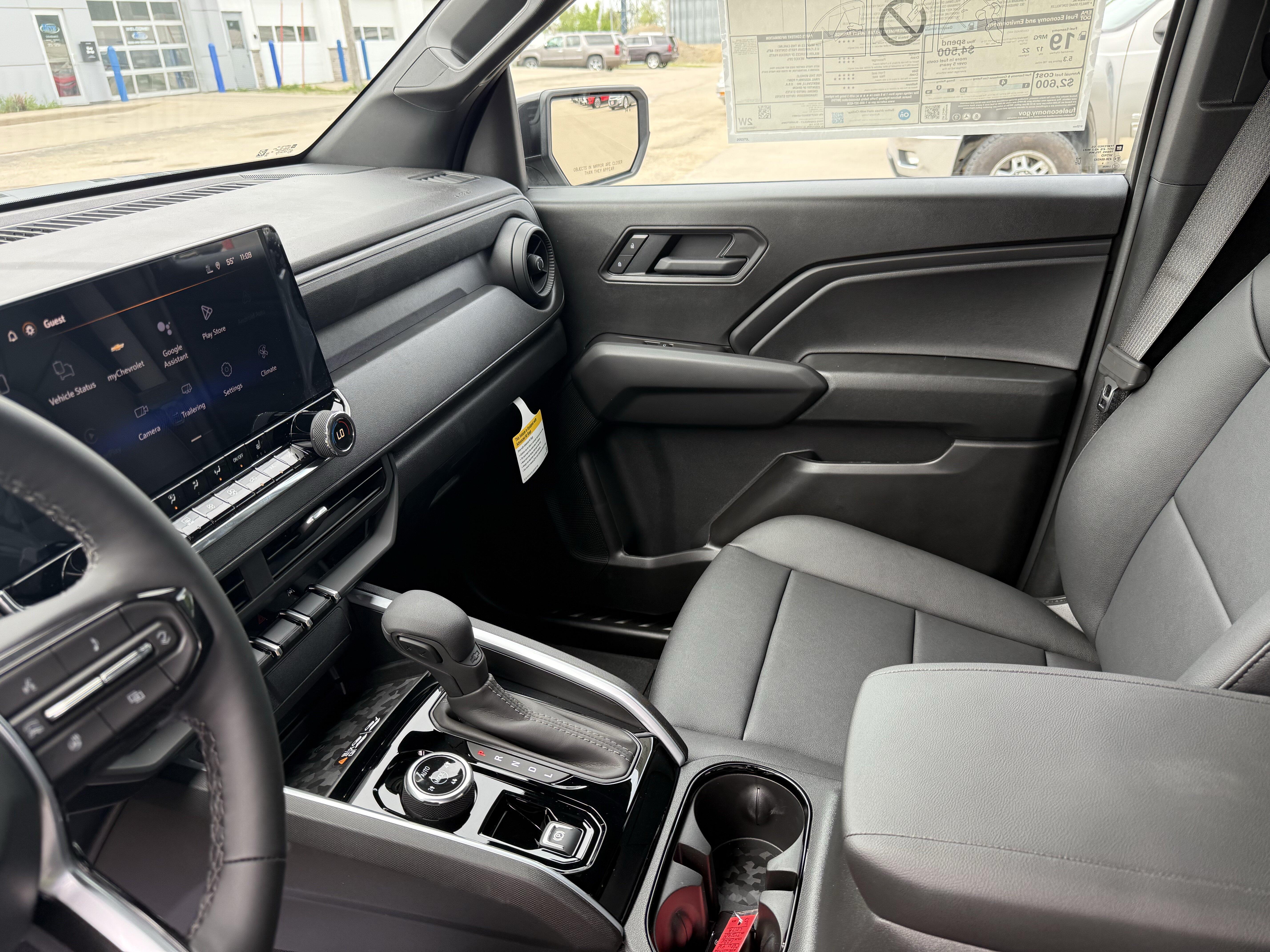 2026 Chevrolet Colorado Trail Boss - Photo 11