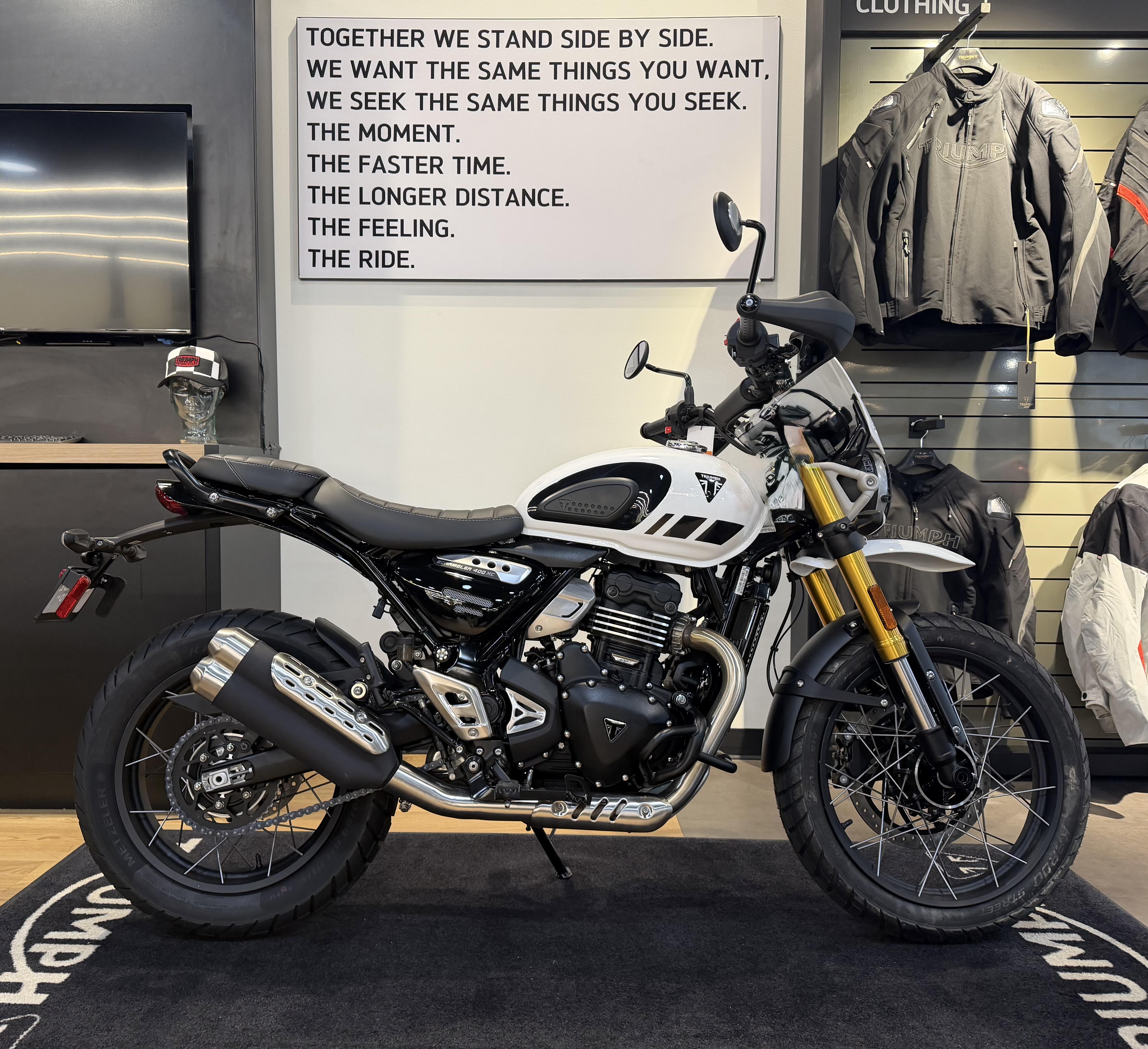 2026 Triumph Scrambler 400 XC
