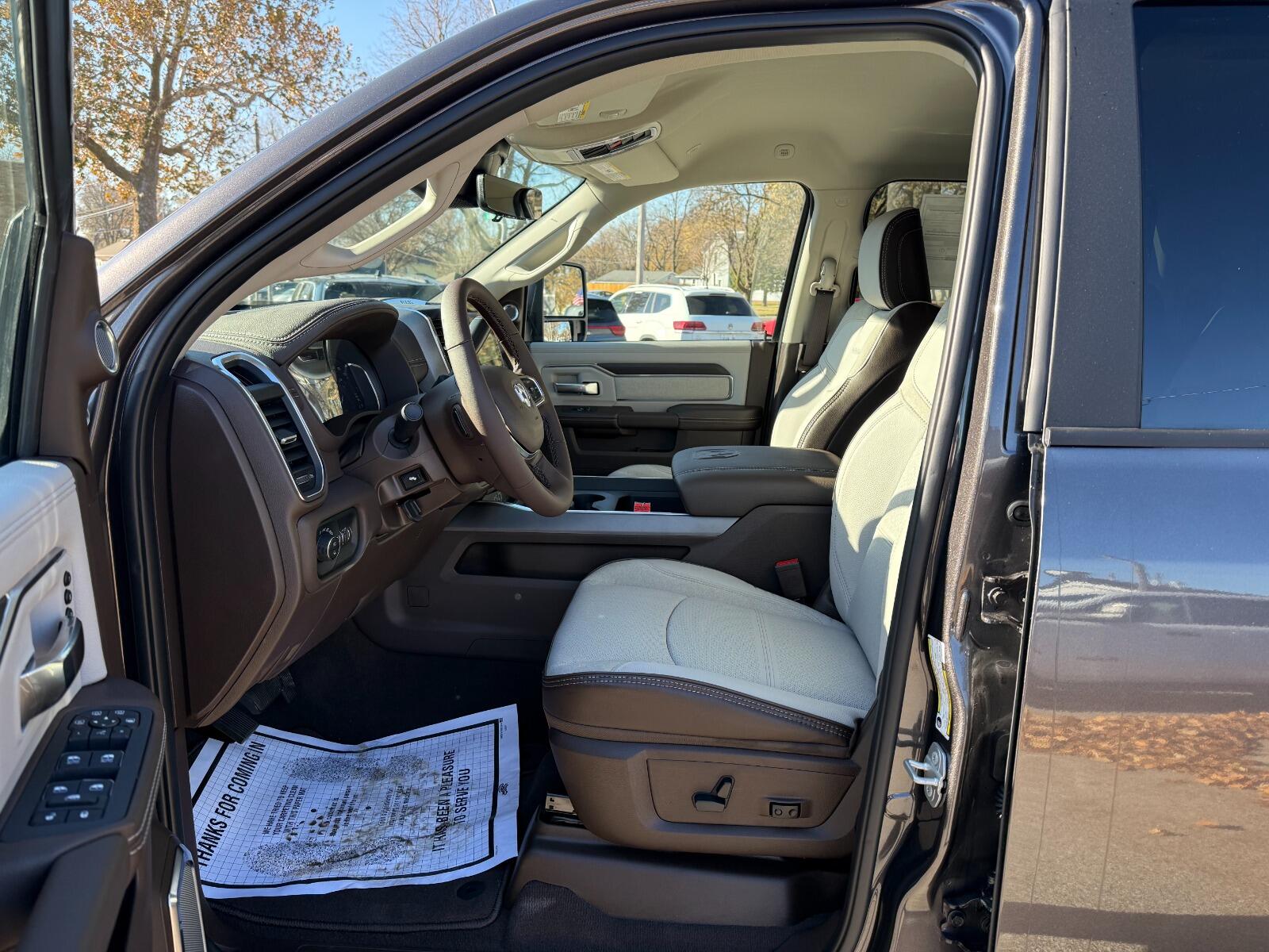 2026 RAM 2500 Laramie - Photo 7