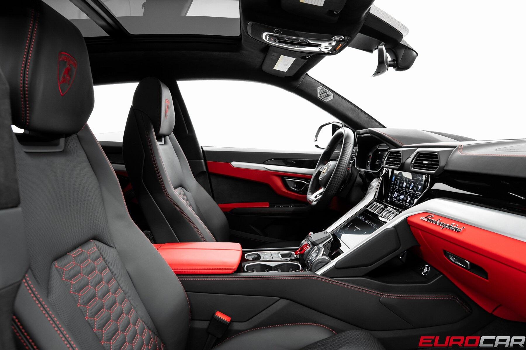 2021 Lamborghini Urus *PANORAMIC SUNROOF * FRONT PPF*Image 32