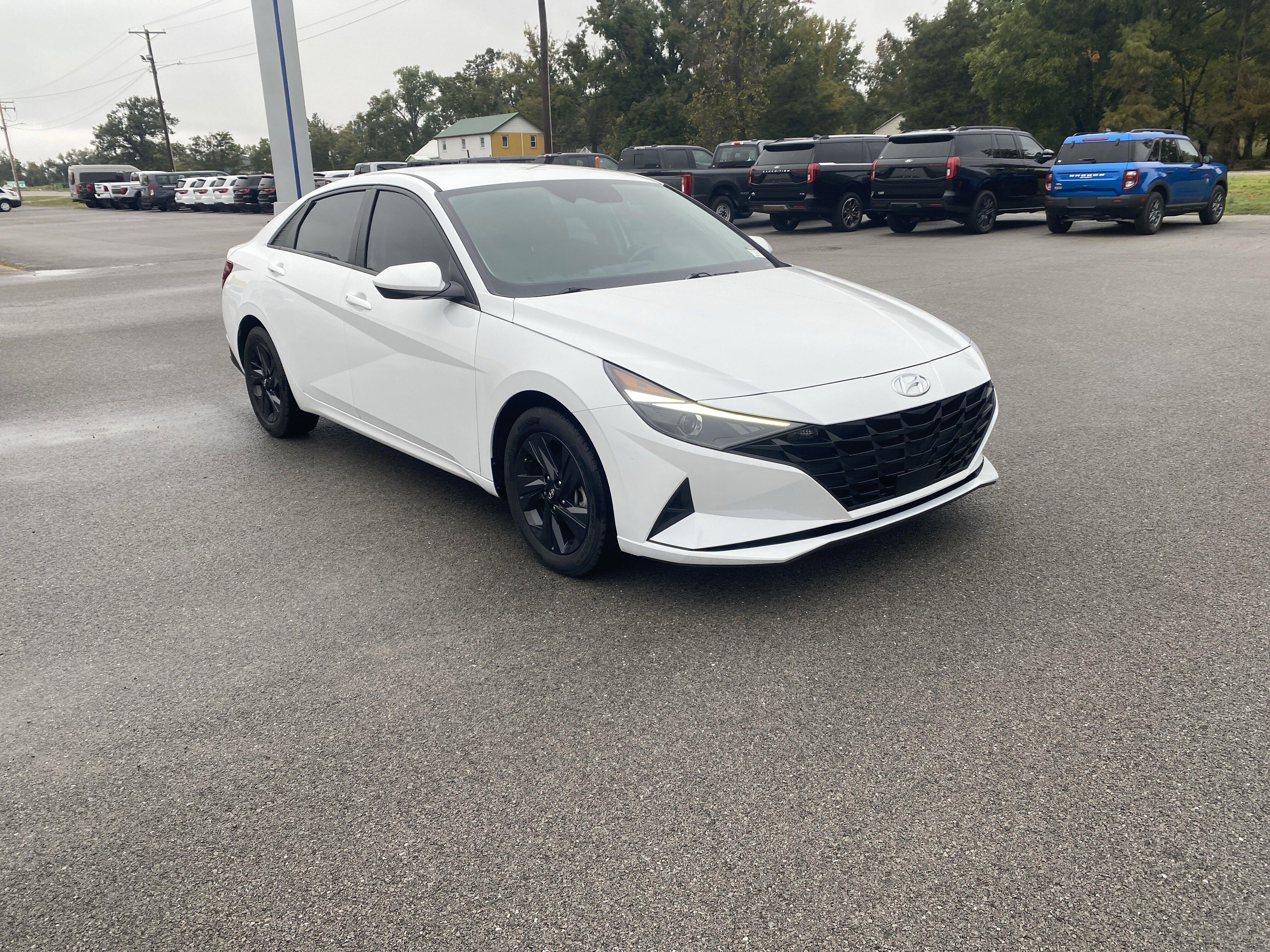 2022 Hyundai Elantra Used   Elantra
