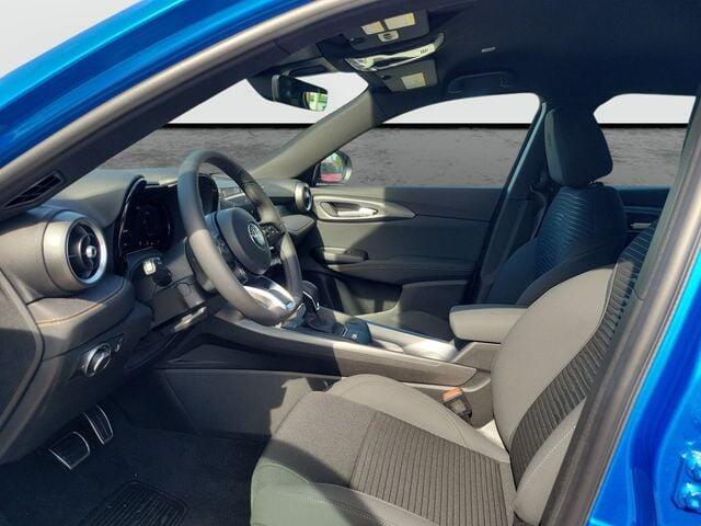 2025 Alfa Romeo Tonale Base - Photo 10