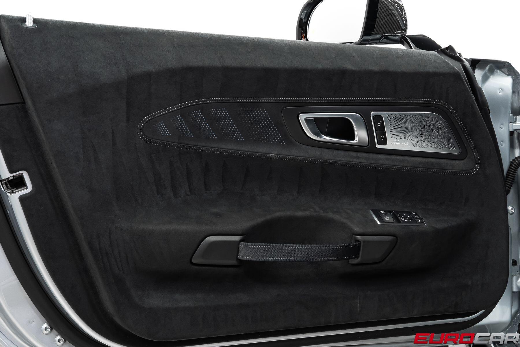 2021 Mercedes-Benz AMG GT Black Series *HUGE CARBON OPTIONS * 146 MILES*Image 36
