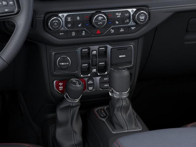 2025 Jeep Wrangler 4-Door Rubicon - Photo 24