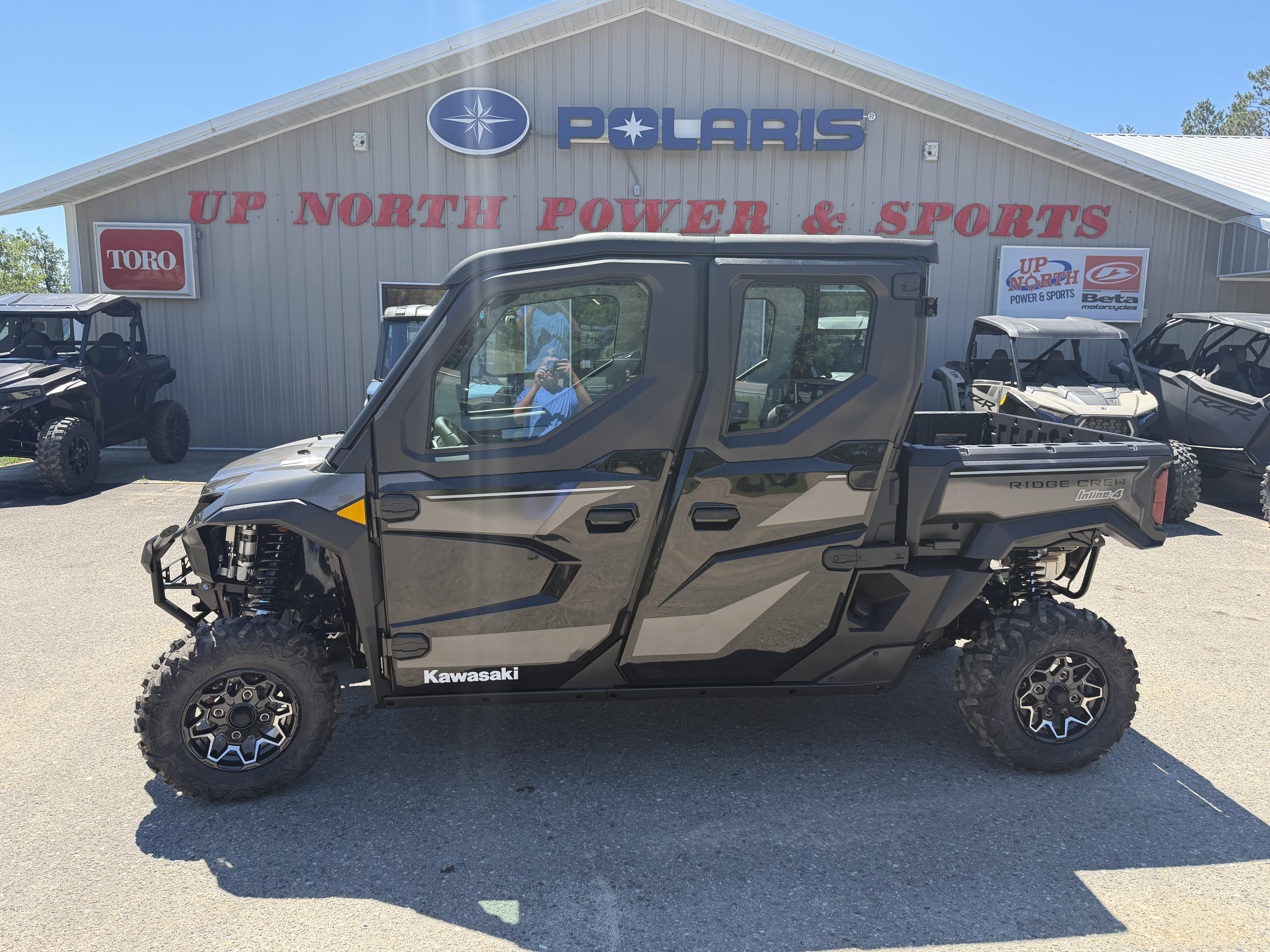 2026 Kawasaki Ridge crew st hvac metallic graystonesuper black