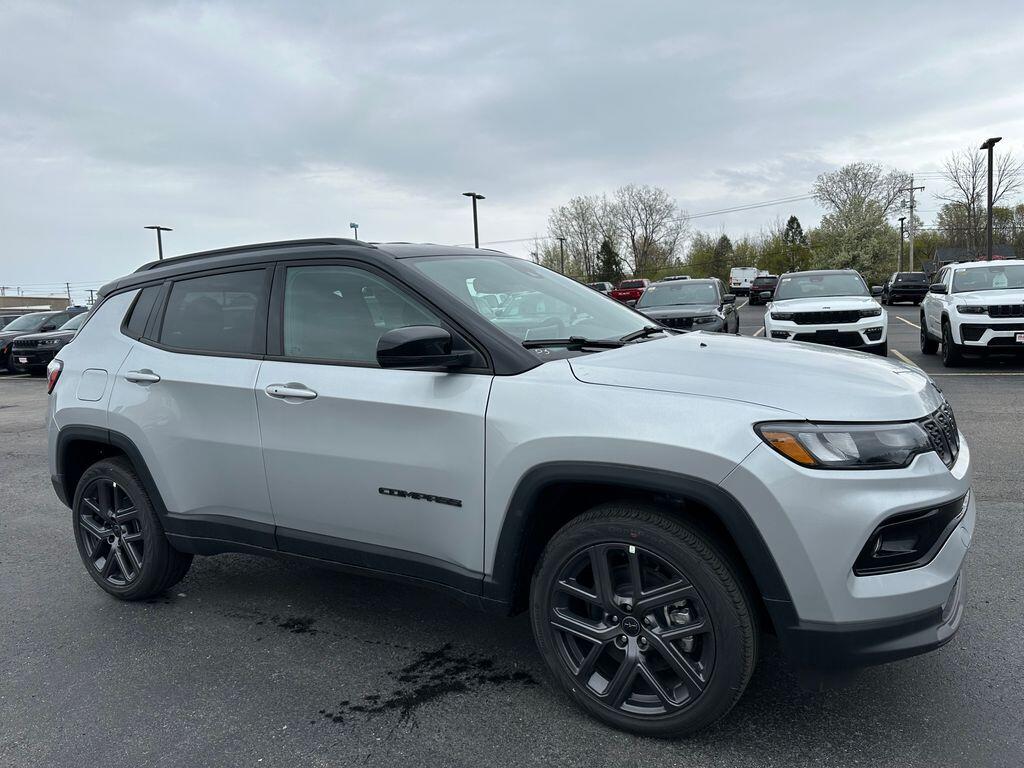 2026 Jeep Compass Limited Altitude 4X4's photo
