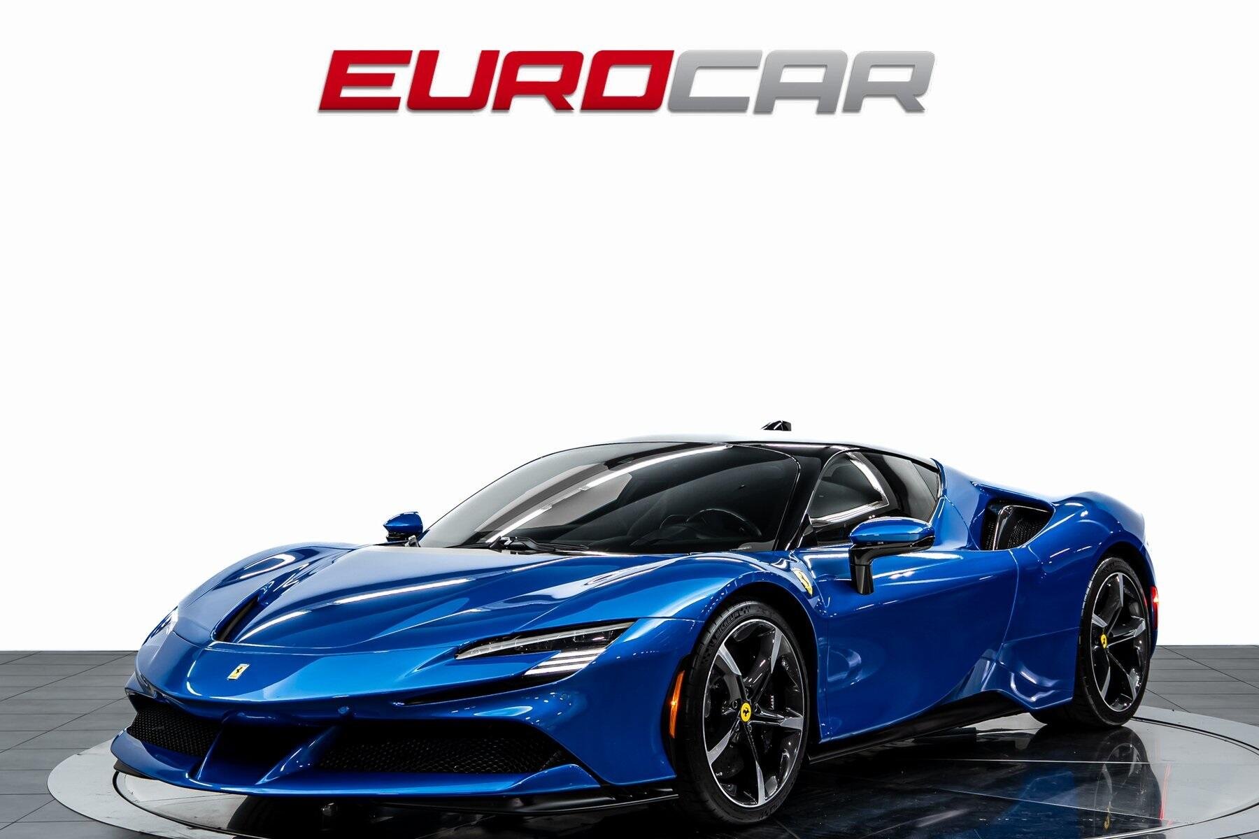 2022 Ferrari SF90 Base's photo