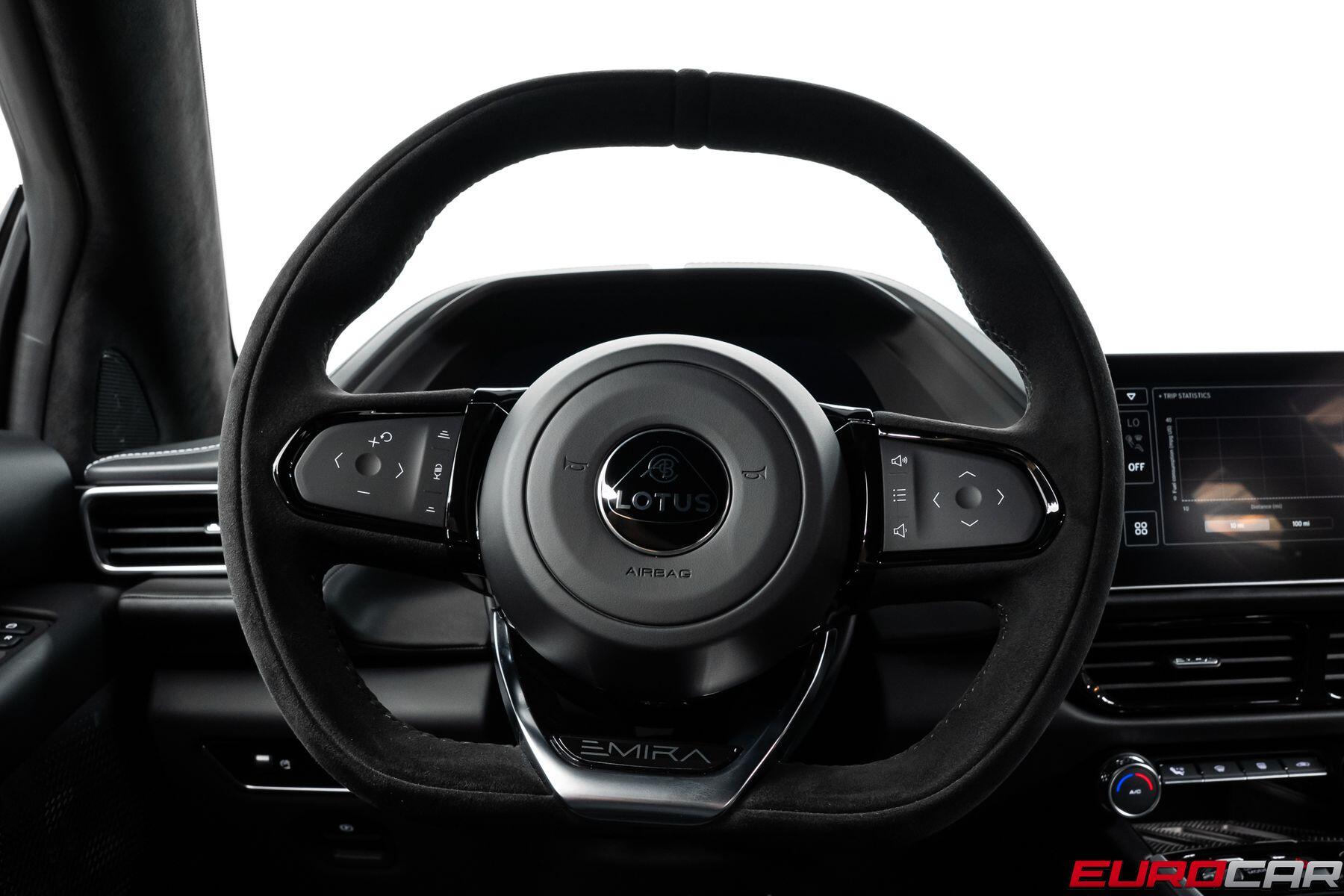2026 Lotus Emira - Photo 29