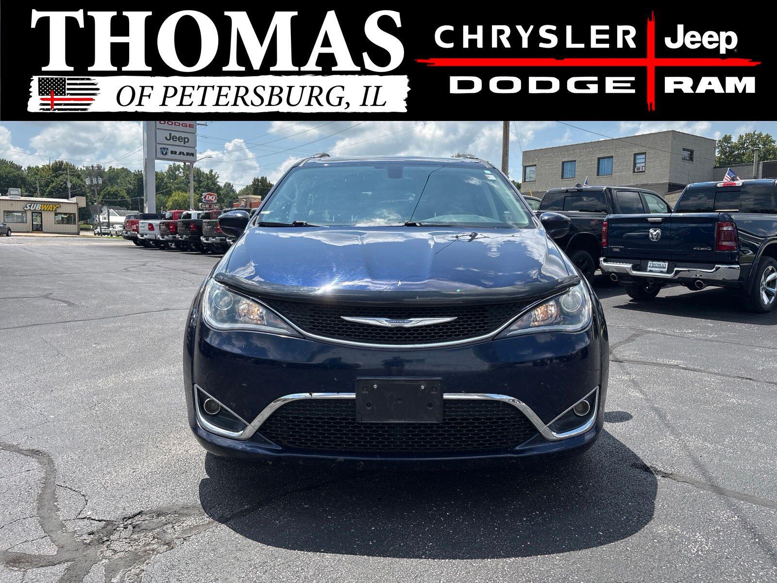Used 2018 Chrysler Pacifica Touring L Plus with VIN 2C4RC1EG0JR139255 for sale in Petersburg, IL