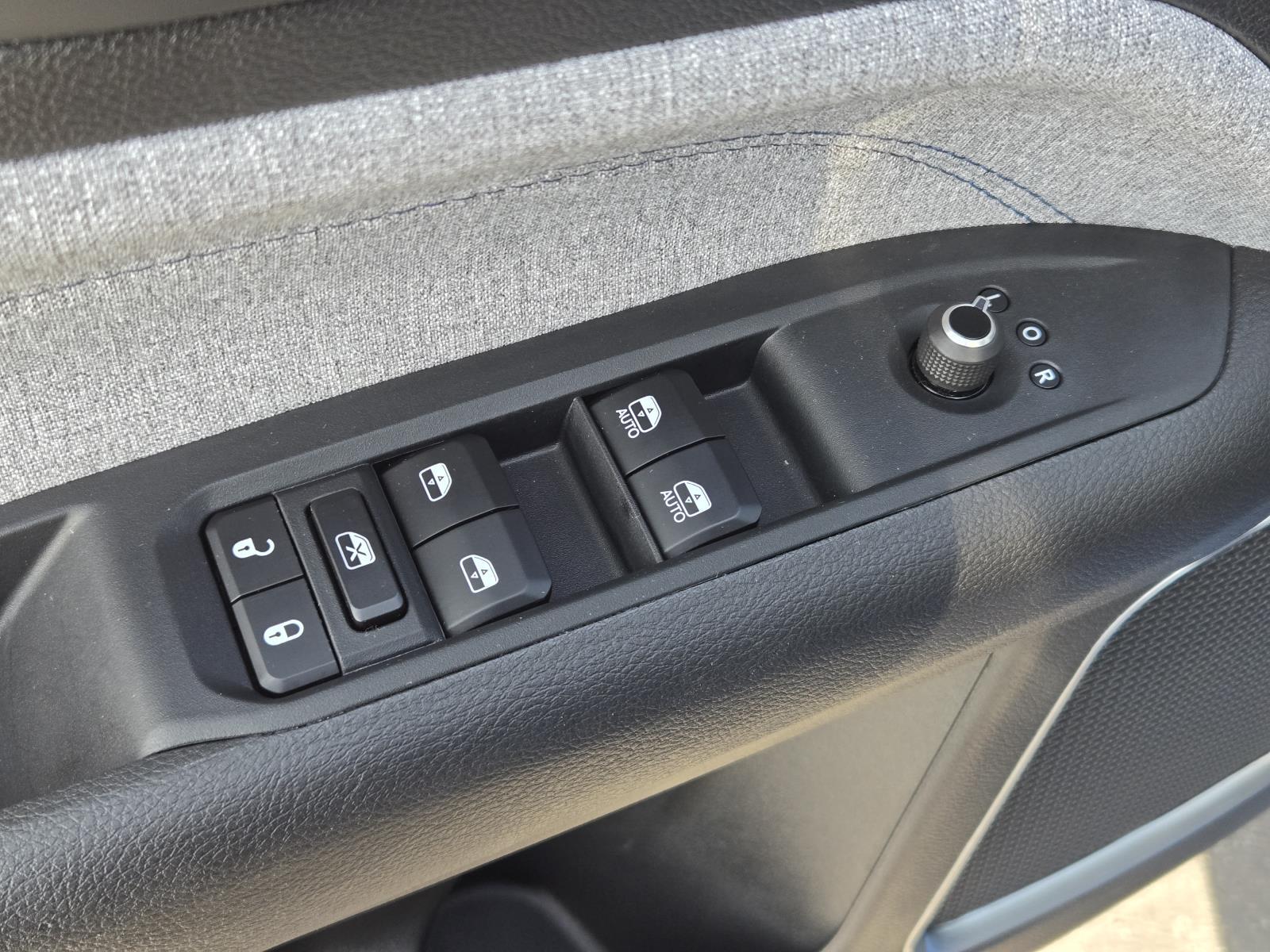 2025 Jeep Compass Latitude - Photo 21