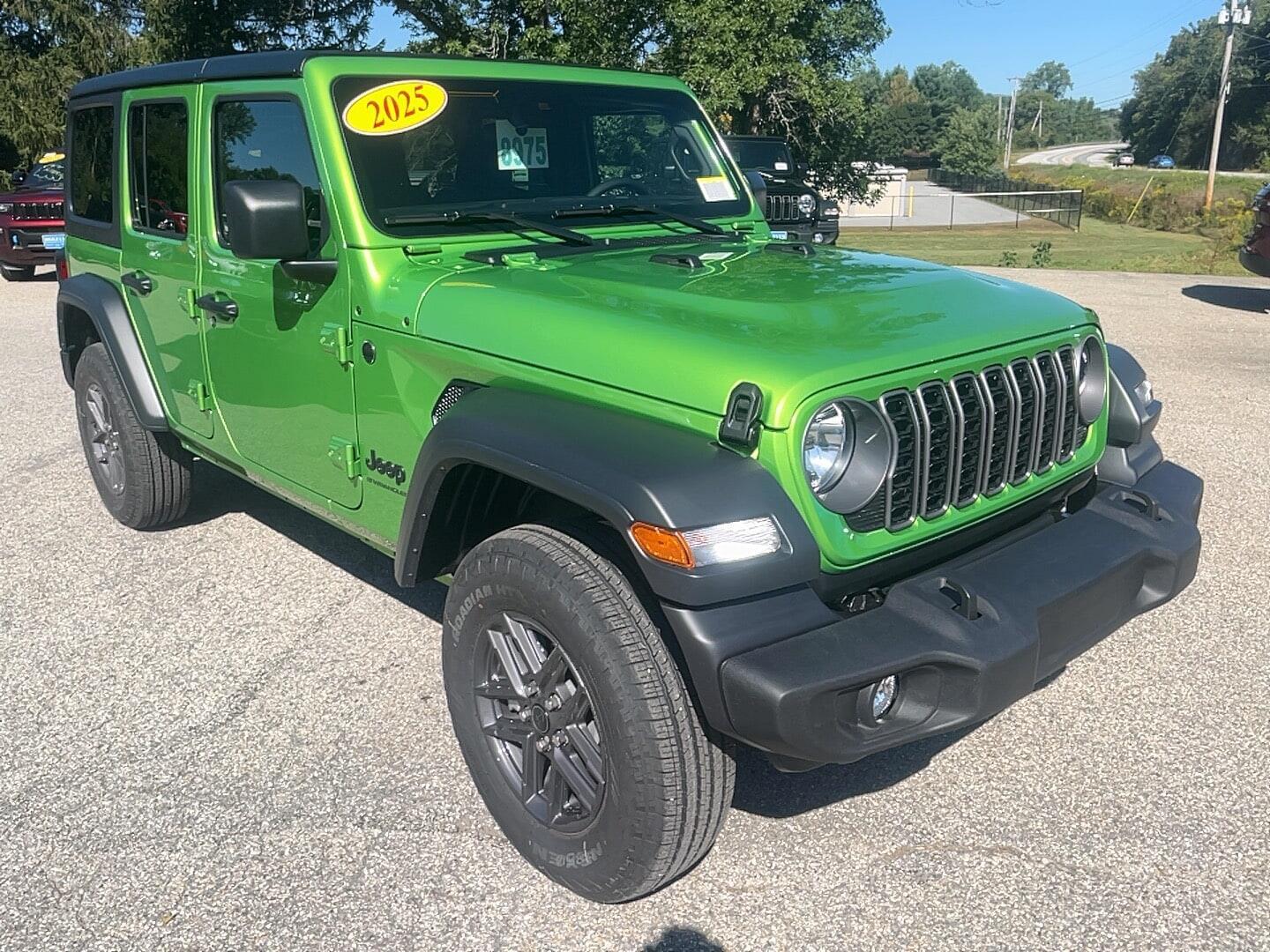 View vehicle photo 2