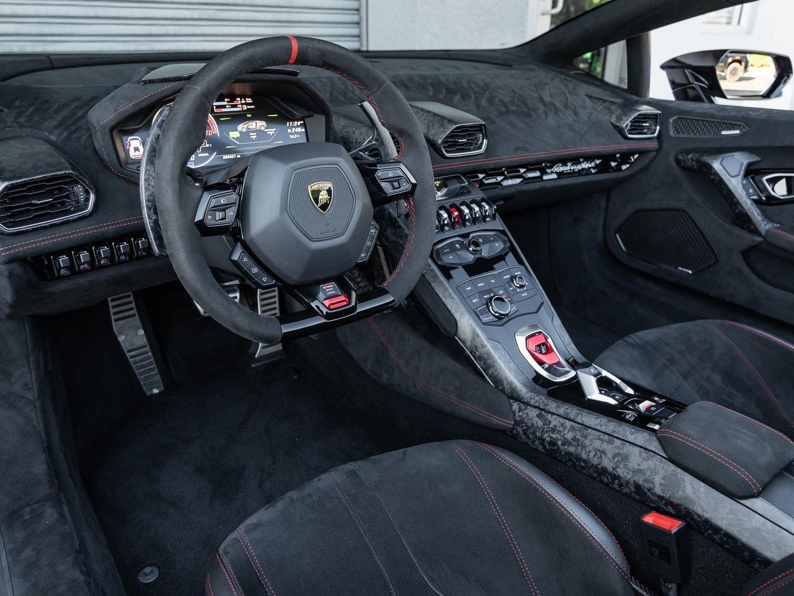 Used 2019 Lamborghini Huracan Performante