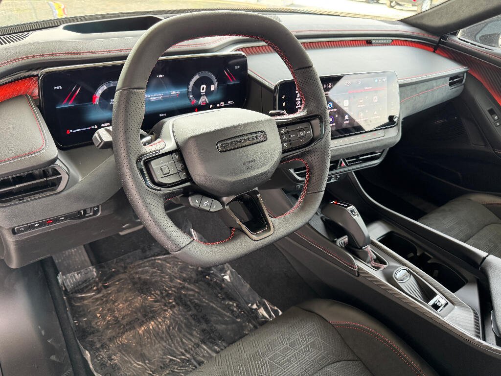 2026 Dodge Charger Scat Pack - Photo 9