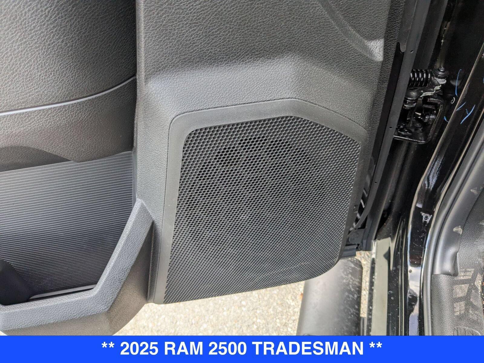 2025 RAM 2500 Tradesman - Photo 12