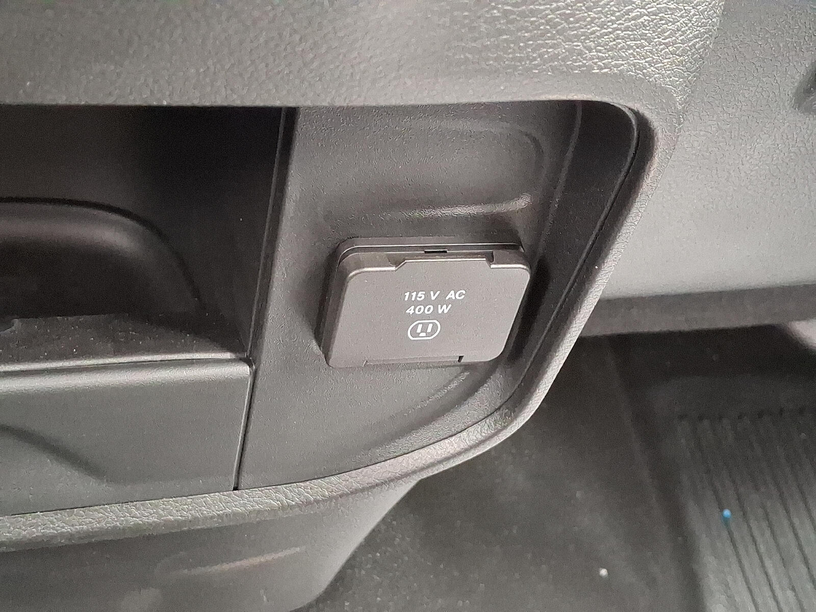 2024 RAM 3500 Chassis Tradesman - Photo 15
