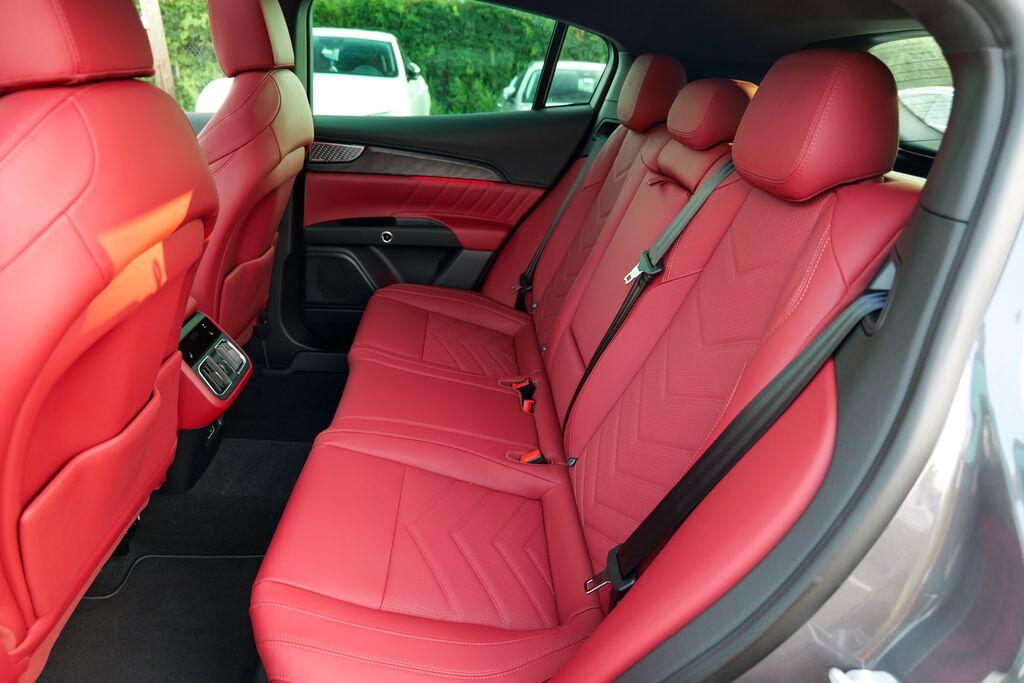 2025 Maserati Grecale MODENA - Photo 28