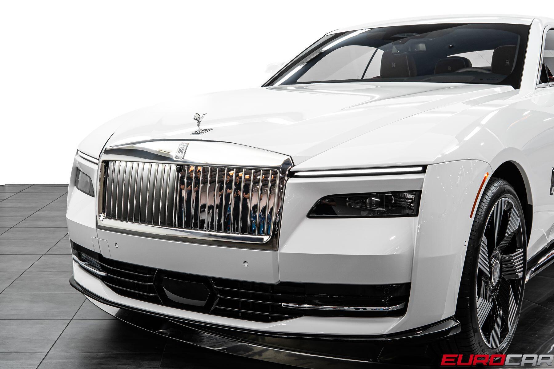 2024 Rolls-Royce Spectre *STARLIGHT DOORS * ILLUMINATED FASCIA*Image 13
