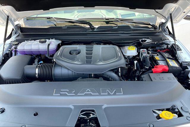 2026 RAM 1500 Limited - Photo 9
