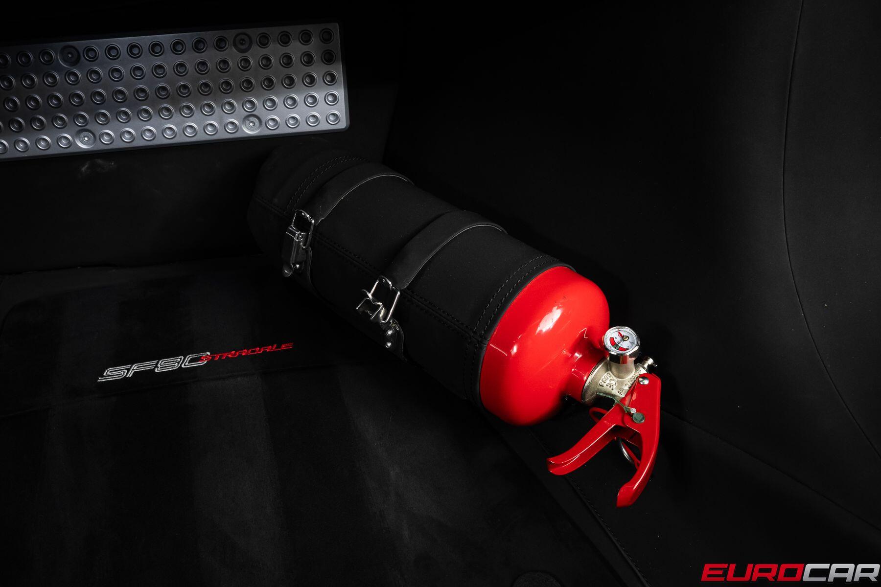 2021 Ferrari SF90 Stradale *TAILOR MADE * HUGE CARBON OPTIONS*Image 41