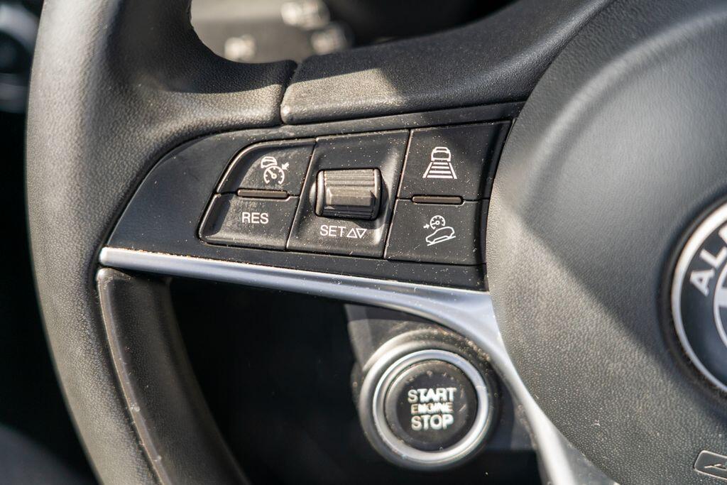 2018 Alfa Romeo Stelvio Base - Photo 27