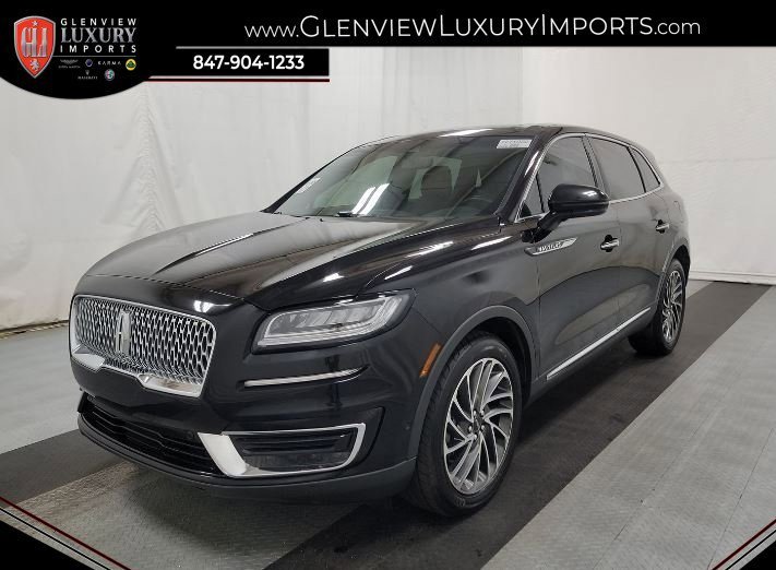 Used 2019 Lincoln Nautilus Reserve with VIN 2LMPJ8L99KBL56677 for sale in Glenview, IL