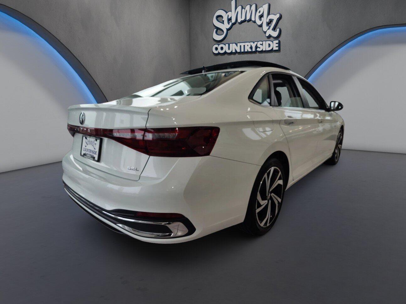 2026 Volkswagen Jetta SEL - Photo 9