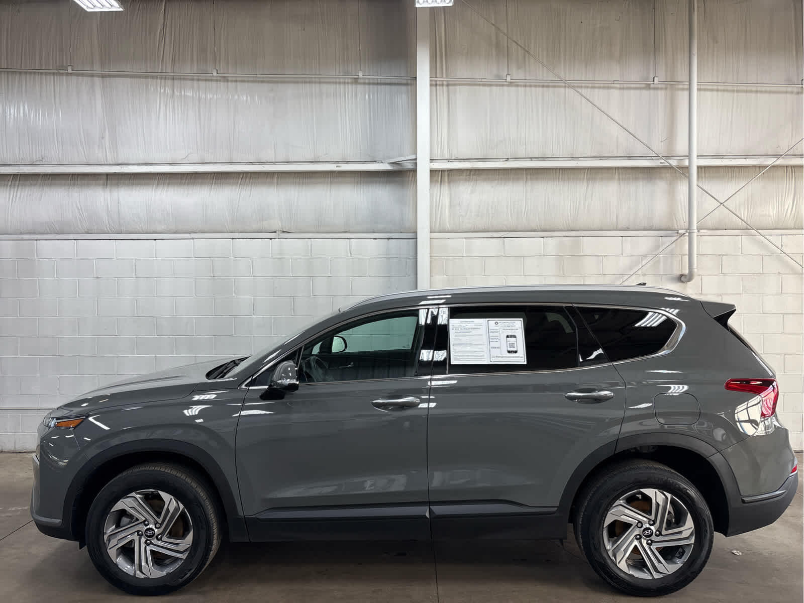 Used 2023 Hyundai Santa Fe SEL with VIN 5NMS2DAJ6PH495641 for sale in Wilmington, OH