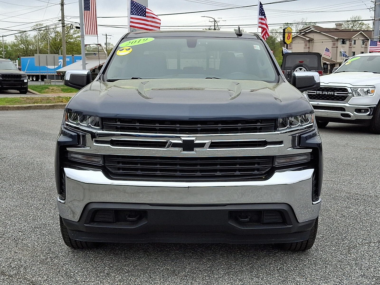 Used 2019 Chevrolet Silverado 1500 LT with VIN 3GCUYDED7KG234258 for sale in New Castle, DE