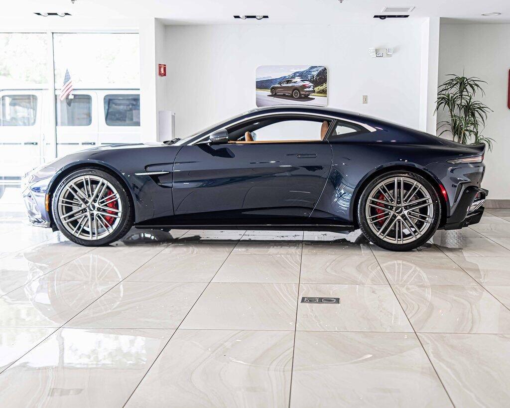 2026 Aston Martin Vantage Base - Photo 6