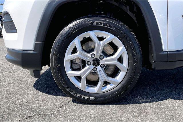 2025 Jeep Compass Sport - Photo 8