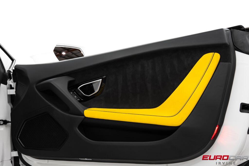 2022 Lamborghini Huracan EVO AWD *FULL ELECTRIC SEATS * FULL MATTE PPF*Image 25