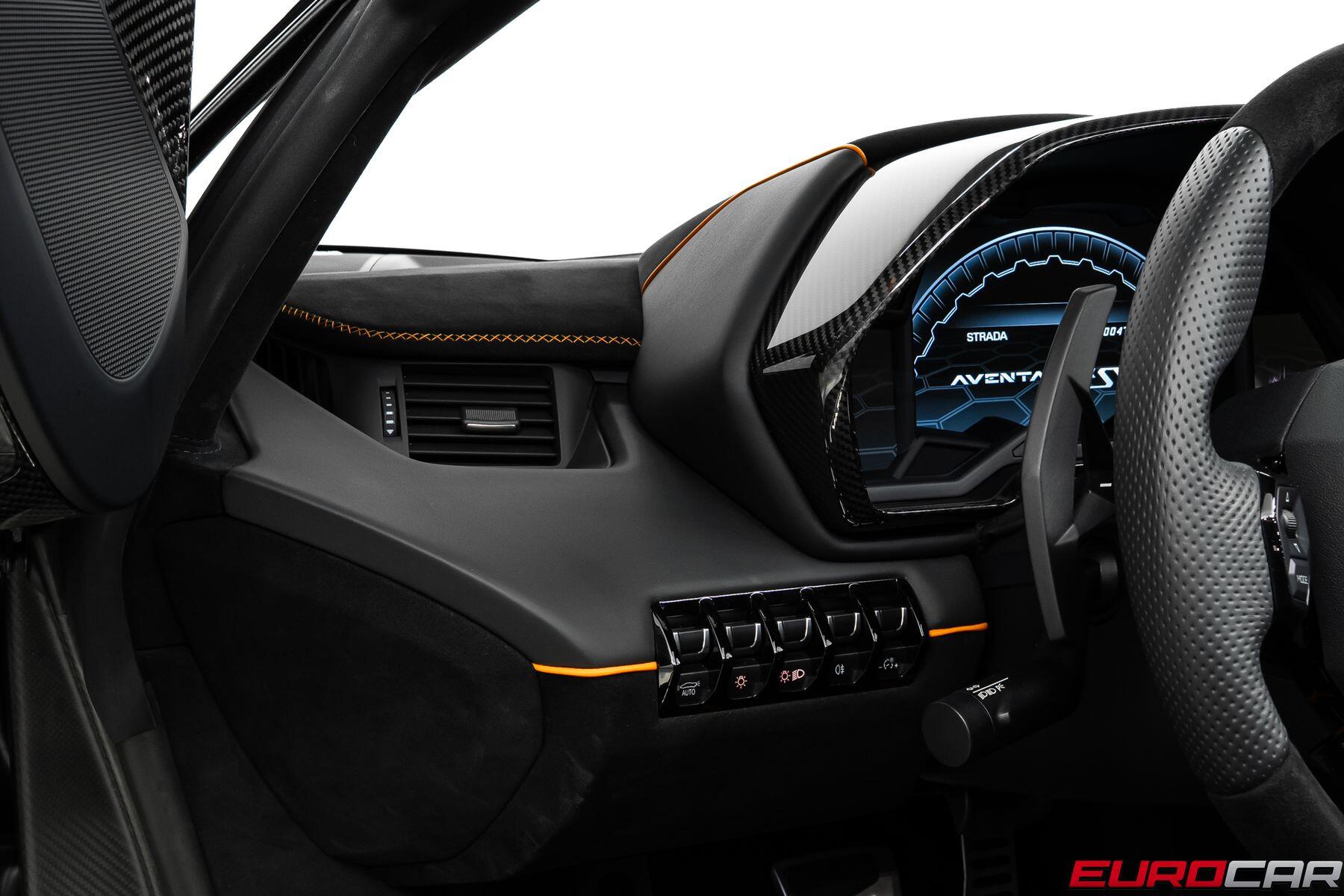 2021 Lamborghini Aventador SVJ Roadster *ONLY 470 MILES * CARBON ELECTRIC SEATS*Image 36