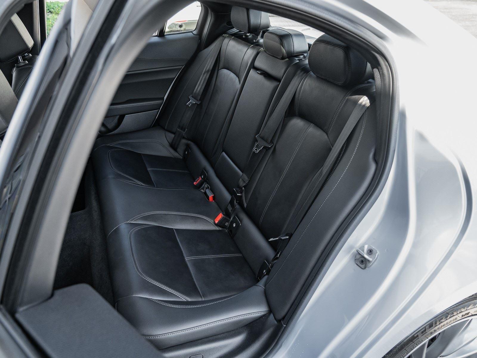 Used 2023 Alfa Romeo Giulia RWD