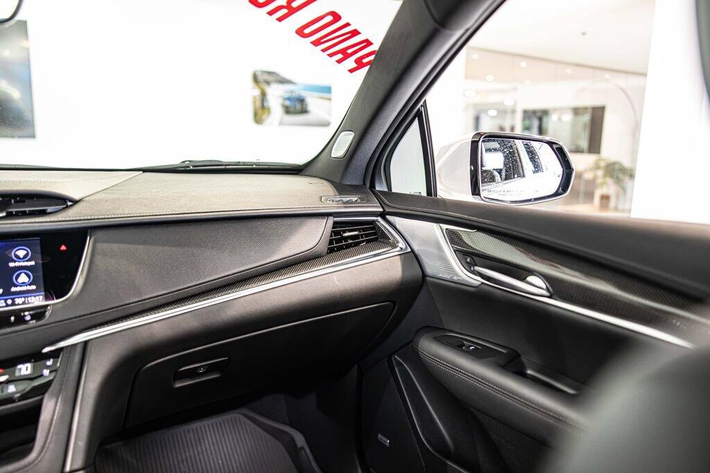 2024 Cadillac XT5 Sport - Photo 40