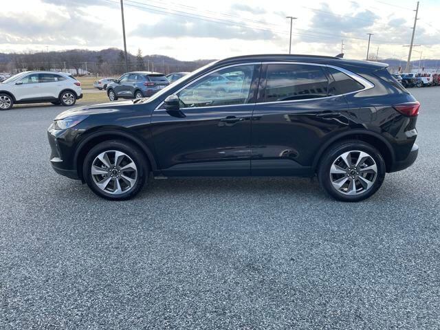 Used 2024 Ford Escape Platinum with VIN 1FMCU9JA8RUA95468 for sale in Richland Center, WI