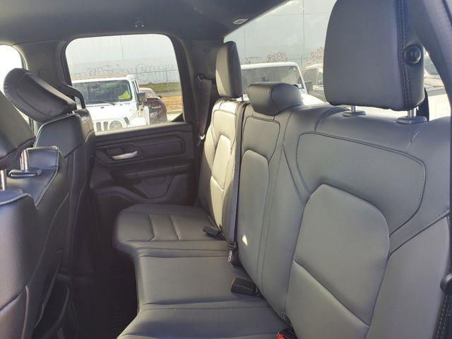 2025 RAM 1500 Tradesman - Photo 11