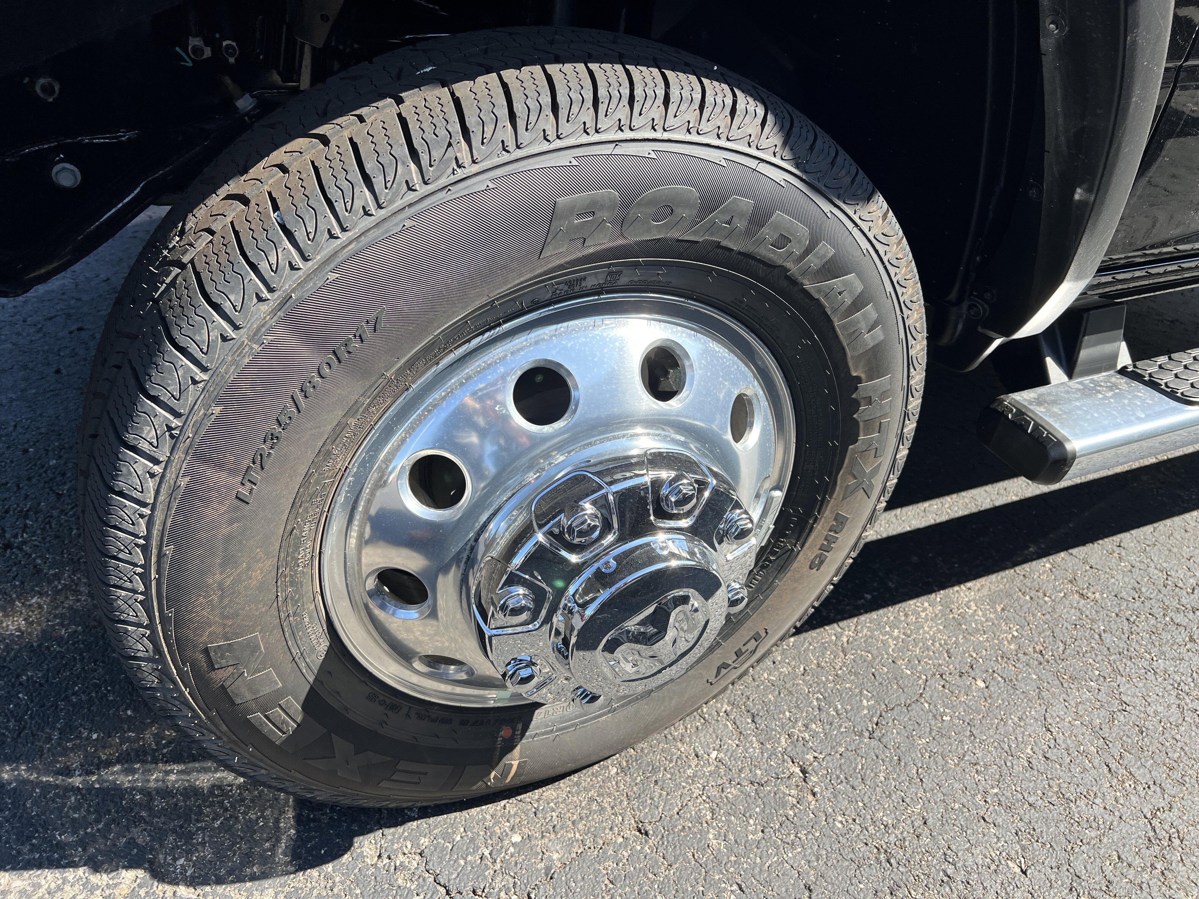 2026 RAM 3500 Chassis Tradesman - Photo 19