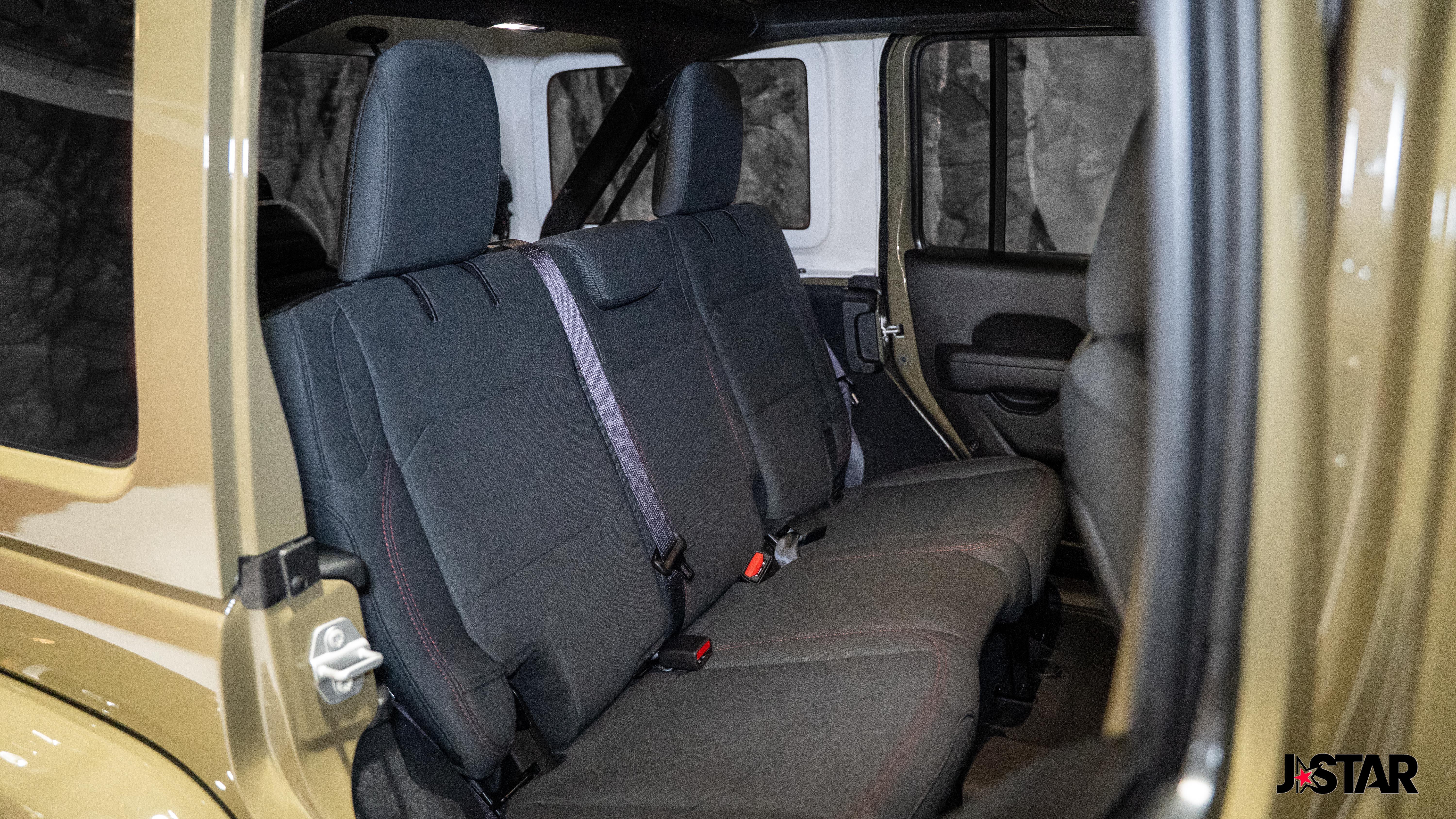 2025 Jeep Wrangler 4-Door Rubicon - Photo 17