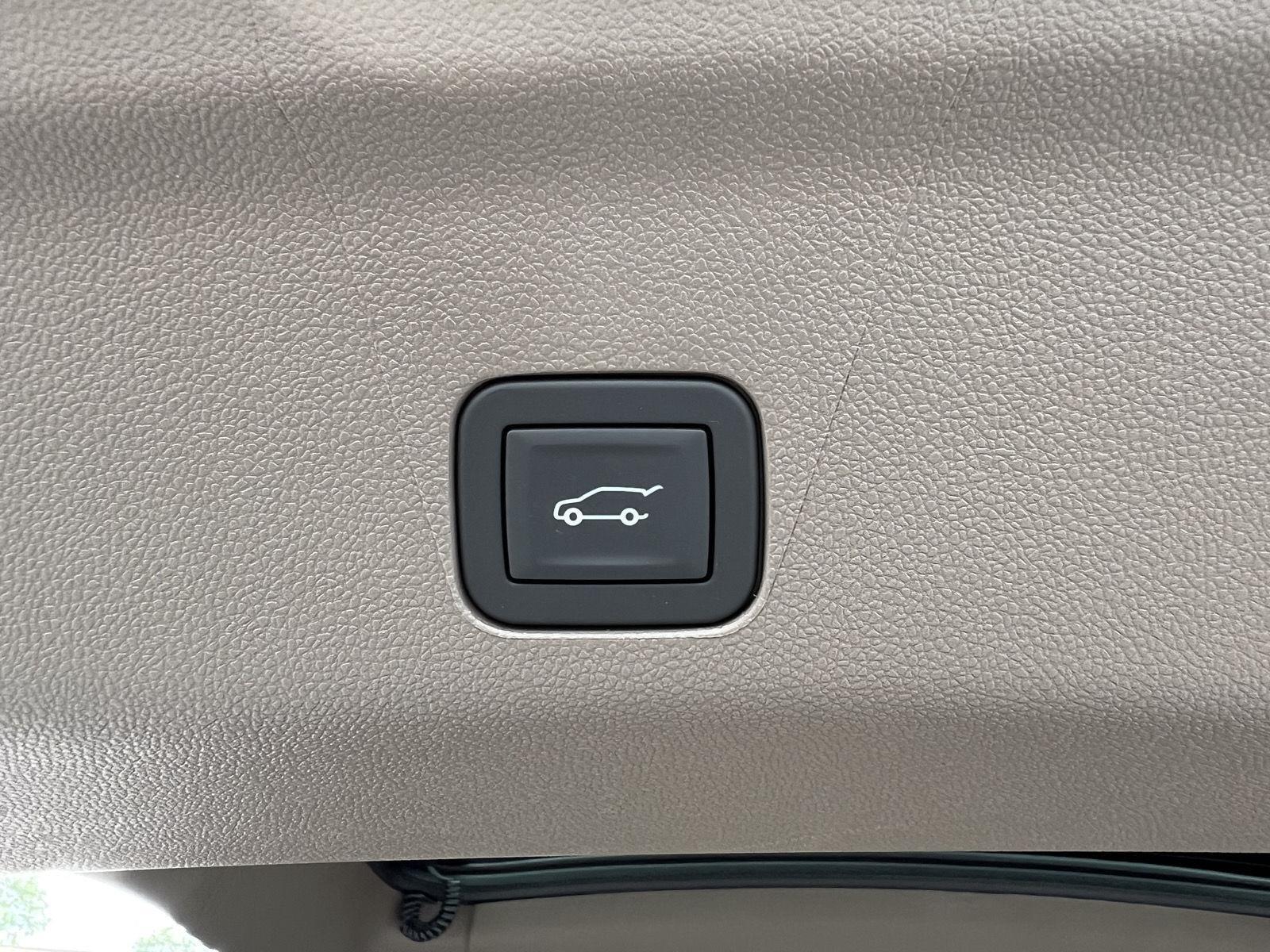 2026 GMC Yukon Denali - Photo 60
