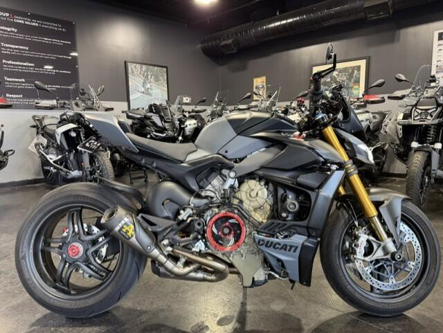 2024 Ducati Streetfighter