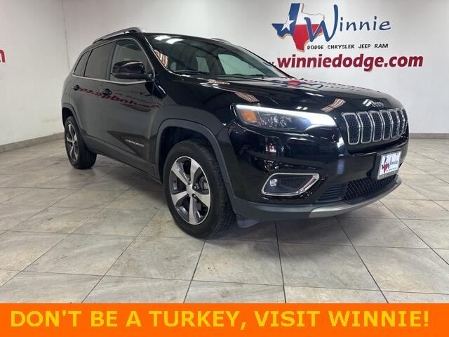 Used 2019 Jeep Cherokee Limited with VIN 1C4PJMDX8KD334993 for sale in Winnie, TX